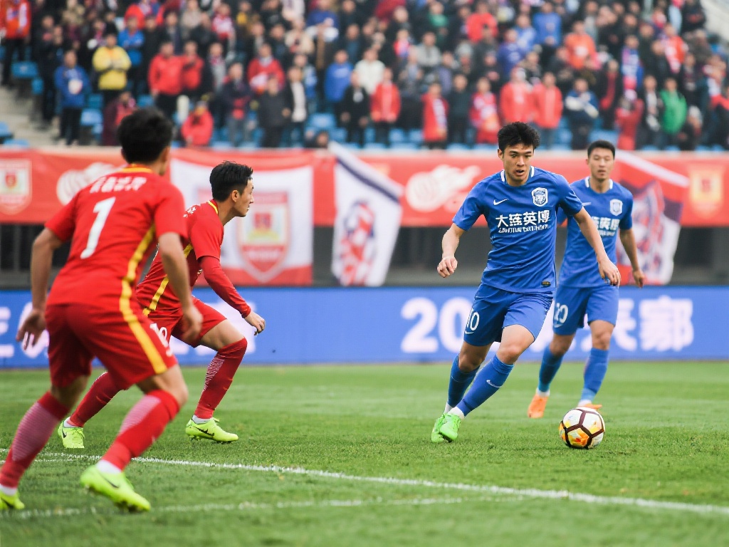 梅西与C罗各自斩获了多少座金靴奖？